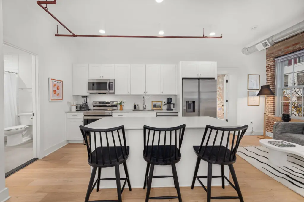 03d48d33 65b7 4d06 ba5c bc6a4c86618d