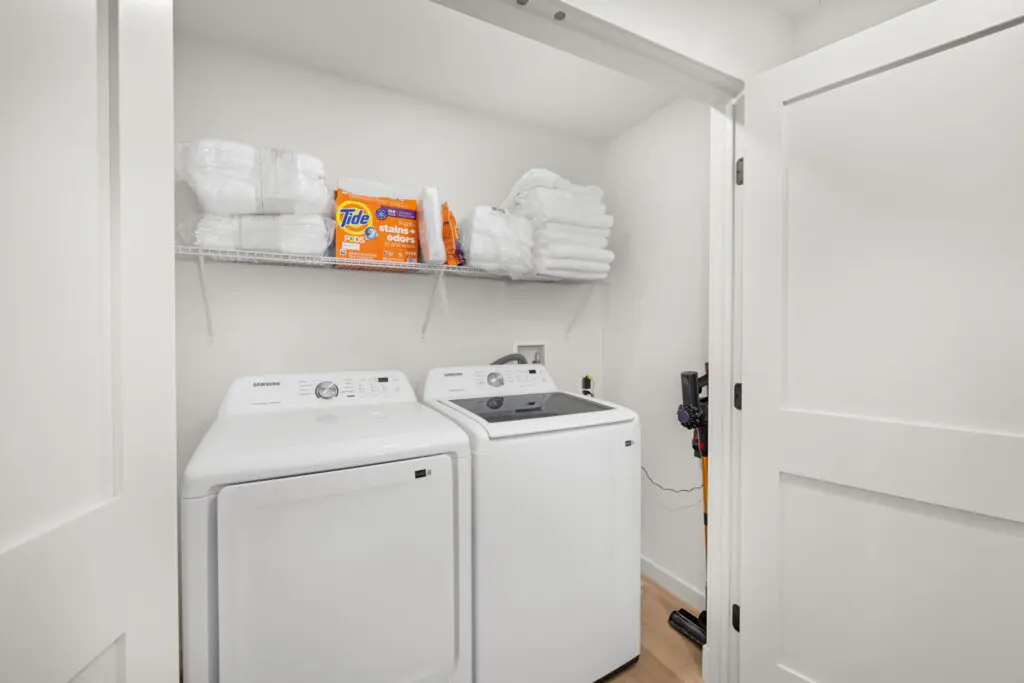 3bbb3be4 fda7 49b5 aa54 380b546f54a5