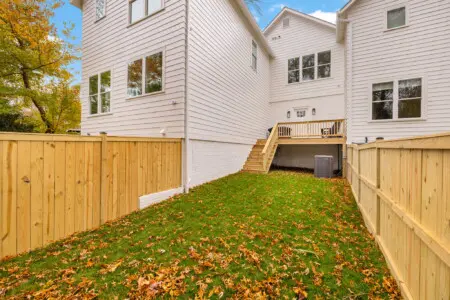 7aa884e4 3012 4532 92fd e6a79c5928da