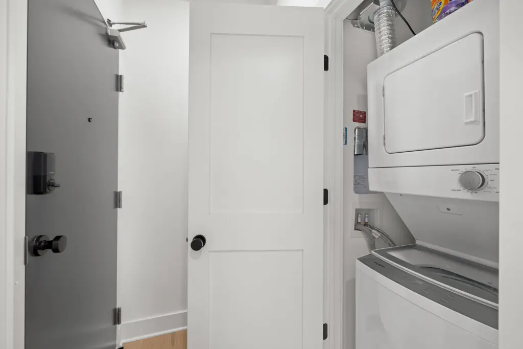 a8f6ac4d 8ca6 4fec a125 5884df7240b0