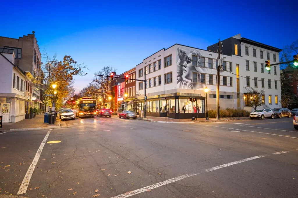 d4ec90b6 a3b2 4d06 a2d1 abd60edd73a8